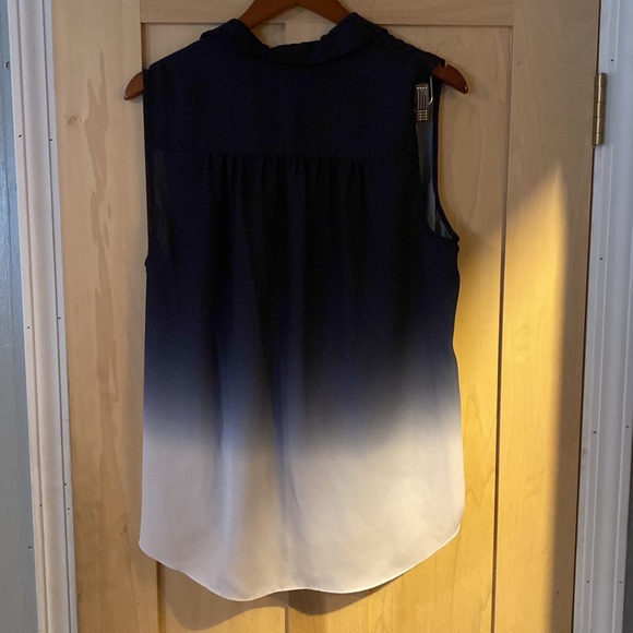 International Concepts blouse - Picture 3 of 4